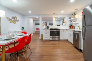 Montlake Apartments - Arboretum, UW, Husky Stadium - 8