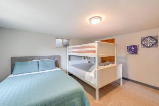 Spacious 5BR Yakima Home with Private Pool Sleeps 16 Pet Friendly - 4