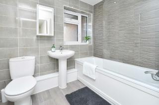 3BDR Regal House with Parking and Garden - 4