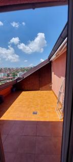 Michigan Hill Apartmant - 6