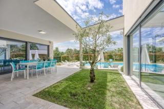 Villa Nada for 8 persons in Central Istria with 55 m2 pool, wellness & free bikes - 3