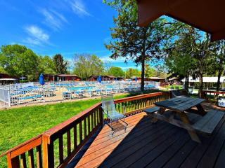 Put-in-Bay Island Club #12 - 5