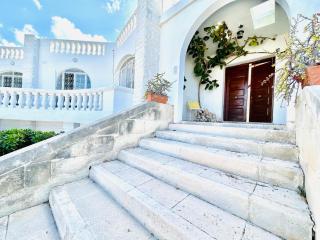 Panoramic Ocean View Villa - 5