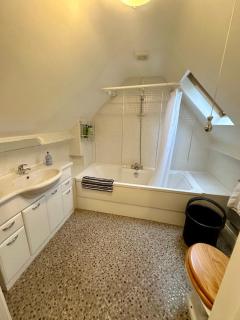 Station Approach Solihull Cabin Stays - 5