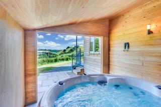 1 Bed in Lower Chapel oc-waa396 - Lower Chapel - 0