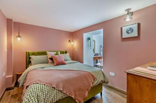 2 Bed in Lyme Regis oc-s29210 - 1