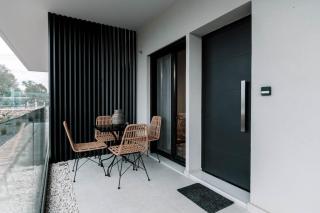 Nafplio Harbor Pearl - 3