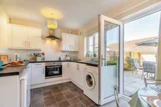2 Bed in Broad Haven oc-b32072 - 8