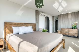 3 BR Condo - Panoramic Views - 5 Min to Downtown - 7