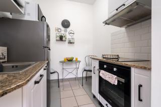 Studiouri Spitalul Fundeni - Terasă și Parcare - 2