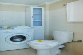 Cottage, Panormo - 1