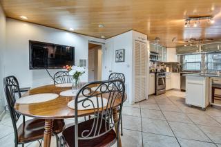 See World Cup Play! West Midtown ATL Home with Deck - 1