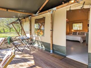 The Bushel - Ukc7131 - 2