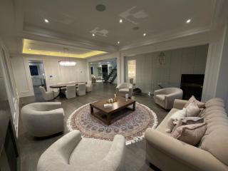 A Unique Gateway Awaits You ! - 6