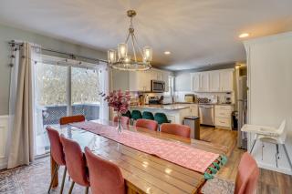 Family Retreat with Game Room, 4 Mi to Kalahari! - 8