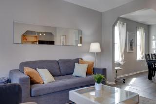 2 Mi to Downtown Minneapolis! Convenient Apt - 5