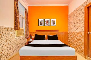 Collection O Rewari Central Railway Junction - 8