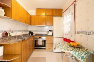 Family villa with pool 9 min walk from the beach - 1