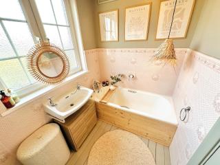 Elegant Coastal Home with Unrivalled Sea Views - 3