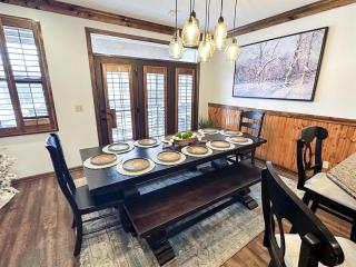 SKI IN Ski OUT Lift Shuffleboard Hot Tub - 4