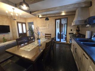 Departamento Zeus: Estilo y Confort en Val’Quirico - 2