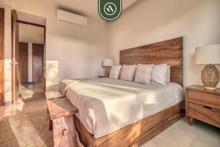 Luxury 2 BR Condo near Golf Courses and Marina - 1