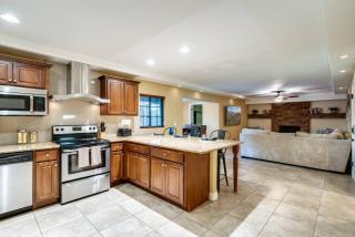 Large 4BR Pool Home Near Old Town ASU Baseball - 5