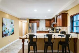 Large 4BR Pool Home Near Old Town ASU Baseball - 3