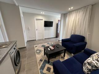 Panorama 2BDR Radiant Roof I 5 min to Airport - 2