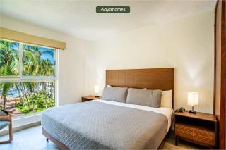 Beachfront 2BR Condo - Pool - Blue Flag Beach - 9