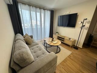 Apartamento en piso 22 Torre Atlas, vista boulevard Morazán - 6