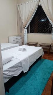 Quarto ao lado da Praça da Liberdade - 1