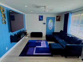 Serene 3-Bedroom renovated house with AC in Fort Lauderdale - 9