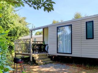 Mobil home avec Terrasse à Bénodet, 4 Pers. - API-1-52-1446 - 2