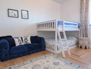 Luxury Modern 4 Bedroom House Near Capitol Reef NP - 4