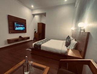 Serene Forest Resort - 2