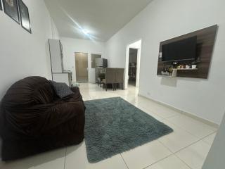 Casa completa em Matinhos aceita pets com Wi Fi, estacionamento e ótima localização - 2