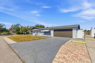 Dream home in Holiday with POOL & SPA and More - 6