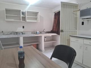 UM1 Casa Tranquila en Unidad Modelo - 1