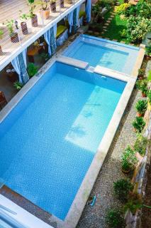 TUBURAN Poolside - 7