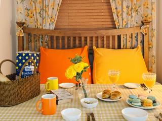 자양역 도보 5분 성수 건대 감성숙소 한강 피크닉 빔프로젝터 넷플릭스 짐보관 - 1