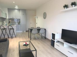 Apartamento renovado en primera línea de playa en Roses, aire acondicionado y ascensor - HISP-312-21 - 7