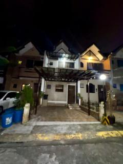 Panchos Crib Tagaytay - Homestay - 1