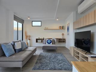 AURA STAY Private Pool Villa near Kad Farang & Intl Schools - 8