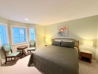 Have It All Stay Central Swim Often - 8