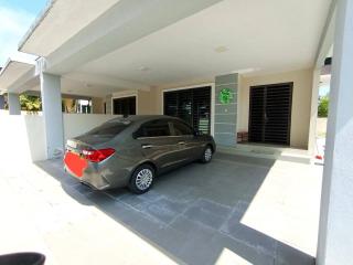 TROPICAL LIVINGS MERU IPOH HOMESTAY by Grab A Stay - 0