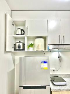 2BR Family Condo for 6pax near IT Park Budget Stay at Urban Deca Homes Banilad by Gerra unit Nathan - Mandaue City - 6