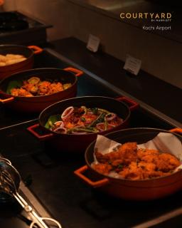 Courtyard by Marriott Kochi Airport - Nedumbassery - 1