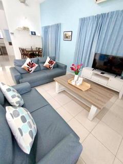 Santorini 4 Bedrooms Full Air Cond Entire Home by Grab A Stay - 7