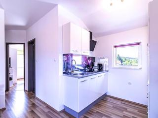 Apartment in Bilice near Krka National Park - Šibenik - 7